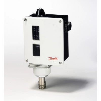 DANFOSS 017-518166 — Реле давления RT для тяжелых условий эксплуатации, диапазон настройки уставки 5-25 бар, дифференциал 1,2 бар, присоединение G 1/2 017-518166
