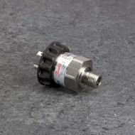 DANFOSS 078G5006 — Преобразователь (датчик) давления DST P40I, 0-4 бар, выходной сигнал 4-20 мА, присоединение по давлению G1/2, IP 65 078G5006