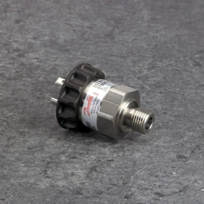DANFOSS 078G5008 — Преобразователь (датчик) давления DST P40I, 0-10 бар, выходной сигнал 4-20 мА, присоединение по давлению G1/2, IP 65 078G5008 DANFOSS 078G5008 — Преобразователь (датчик) давления DST P40I, 0-10 бар, выходной сигнал 4-20 мА, присоединение по давлению G1/2, IP 65 078G5008